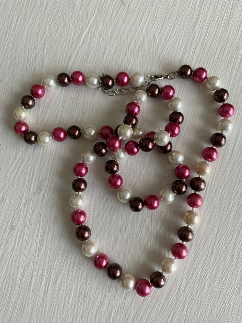 Genuine Freshwater Pearls Strand Necklace /Multicolor Pink Burgundy White